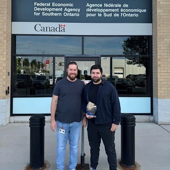 Image - Laurier co-op student wins workplace award for 'beyond-level service'